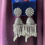 Naira Jhumka