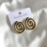 Swirl and shine earrings